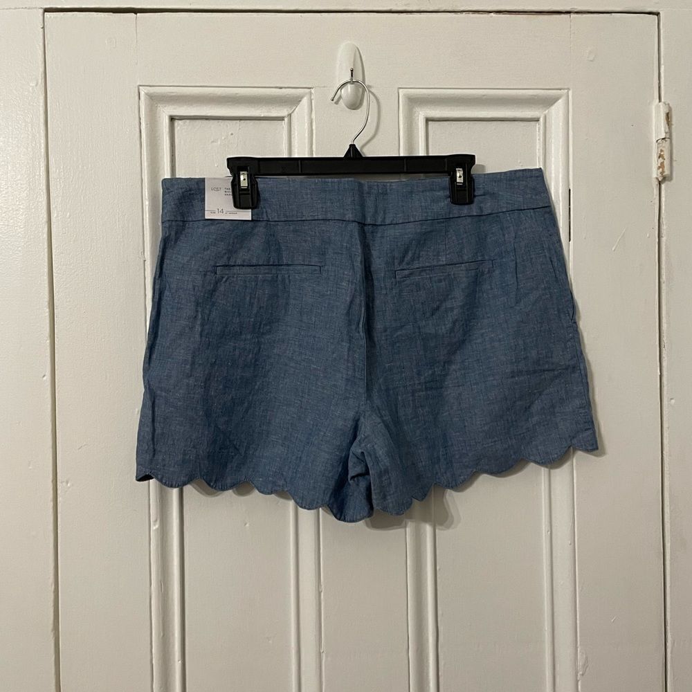 Loft shorts NWT  - Picture 3 of 5